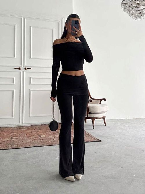 2570 Костюм женский черный GIRL 